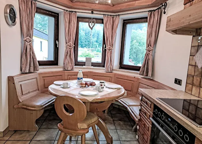 בית נופש Zur Schoenen Aussicht By Interhome וורגל
