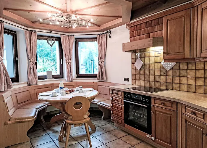 Zur Schoenen Aussicht By Interhome וורגל